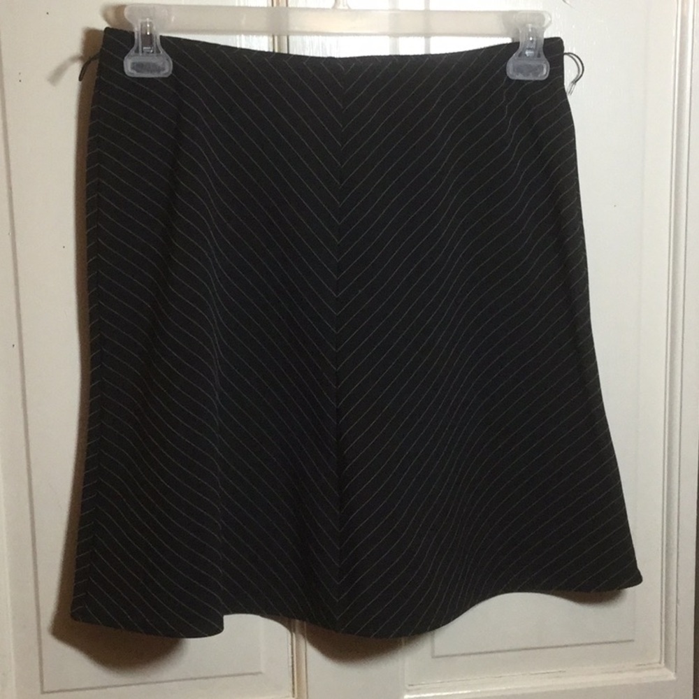 🍁Joey B Black Skirt with white stripes. Medium